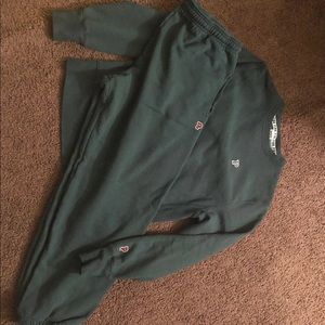 Green Pink Sweat Outfit